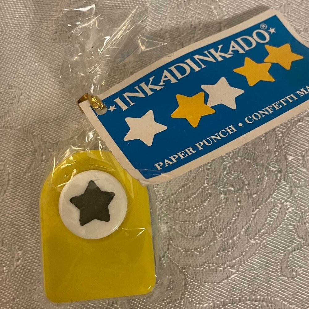 1996 Star Inkadinkadoo Paper Punch Confetti Maker. 3/4" cut out New old stock